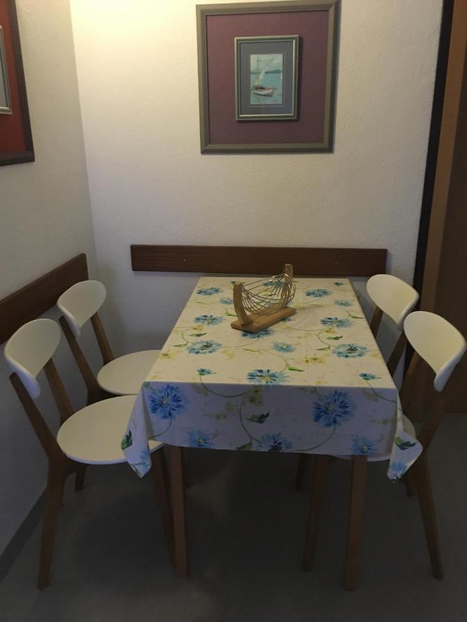 Apartments By The Sea Promajna, Makarska - 2673 Dış mekan fotoğraf