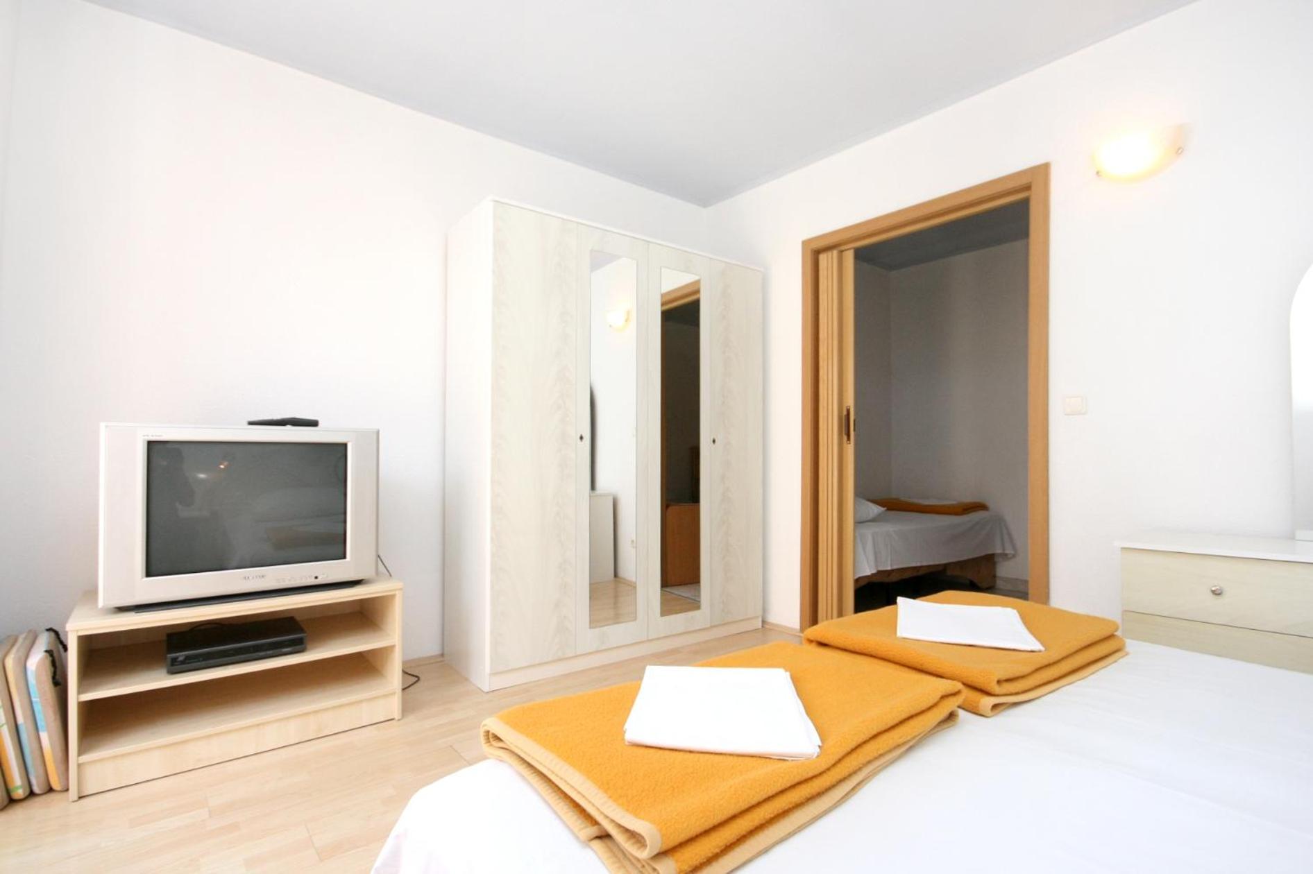 Apartments By The Sea Promajna, Makarska - 2673 Oda fotoğraf